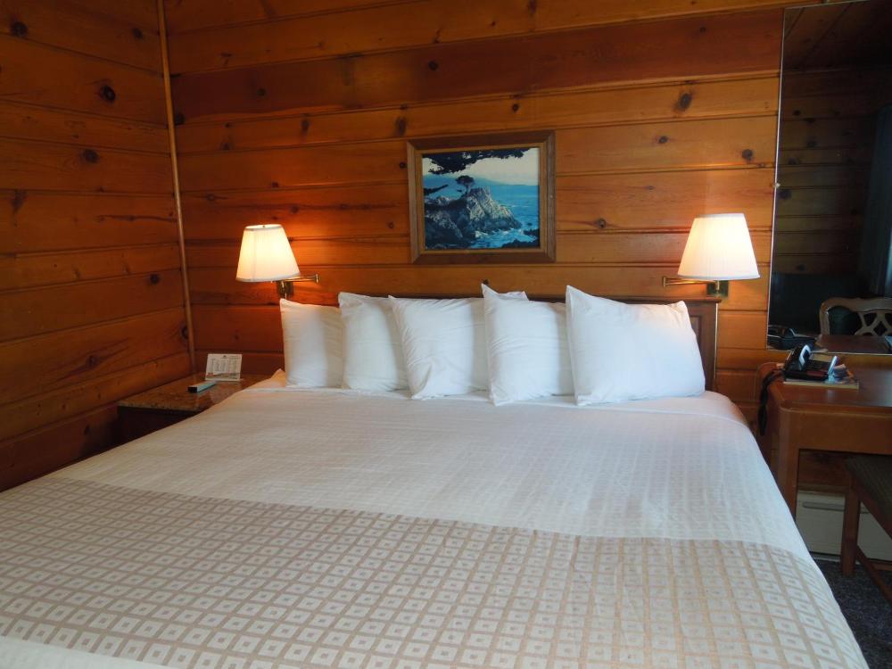 King Room - Waterfront interior
